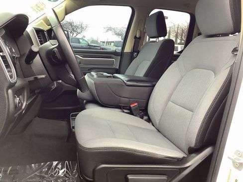 Used 2019 RAM 1500 Big Horn image 8