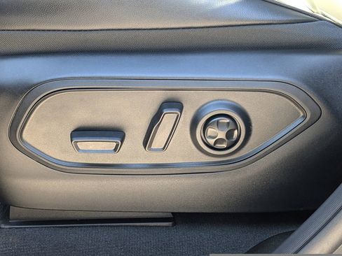 New 2026 Jeep Grand Cherokee Limited RWD image 20
