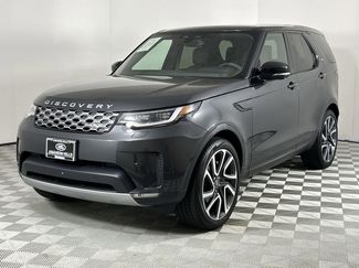 Certified 2025 Land Rover Discovery S image 1