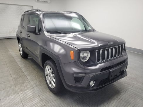 Used 2019 Jeep Renegade Latitude AWD/4WD image 13