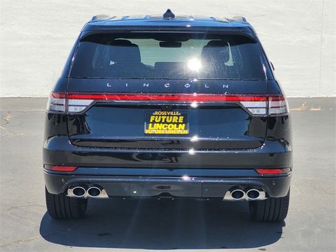 New 2026 Lincoln Aviator Reserve image 5
