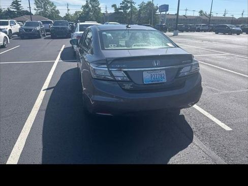 Used 2015 Honda Civic Hybrid Sedan image 8