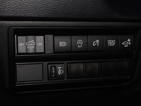 Used 2023 Toyota Tundra SR5 w/ SR5 Convenience Package image 13