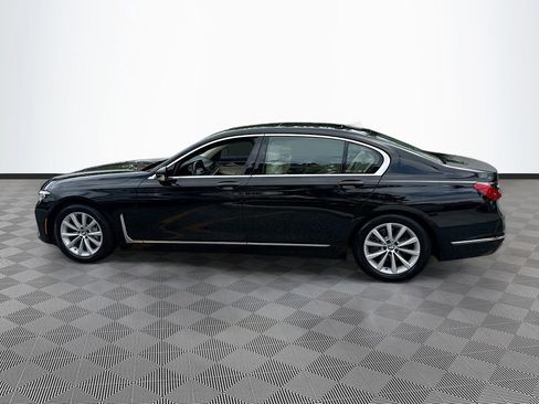 Used 2020 BMW 740i w/ Cold Weather Package RWD image 9
