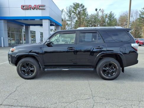 Used 2018 Toyota 4Runner SR5 image 7