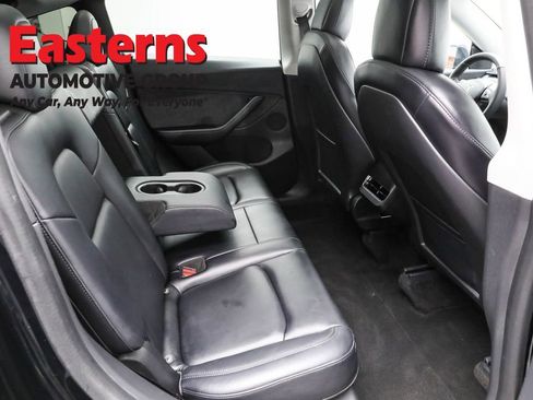 Used 2022 Tesla Model Y Performance image 21