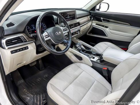 Used 2020 Kia Telluride EX w/ EX Premium Package AWD/4WD image 14