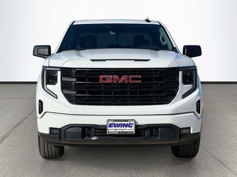 New 2026 GMC Sierra 1500 Elevation image 2