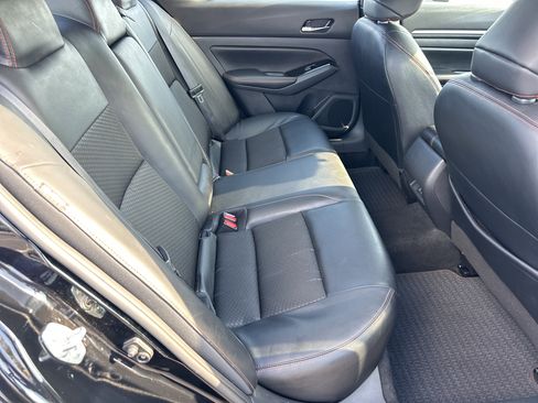 Used 2024 Nissan Altima 2.5 SR image 16