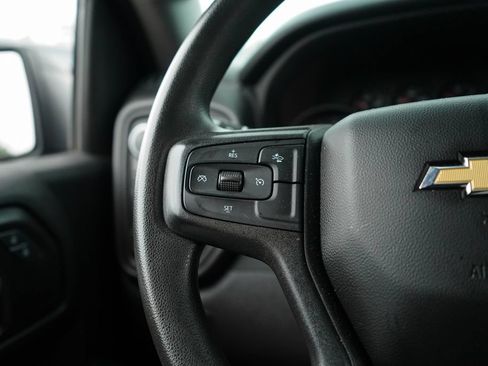 Used 2022 Chevrolet Silverado 1500 Custom AWD/4WD image 29