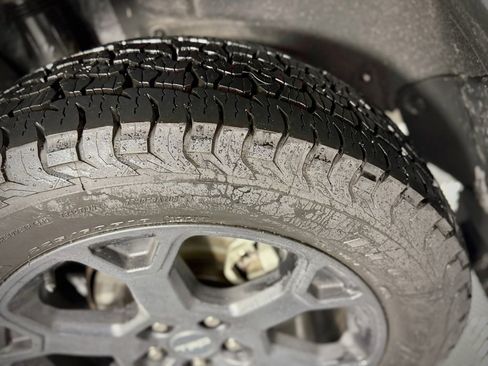 Used 2020 Toyota RAV4 TRD Off-Road image 14