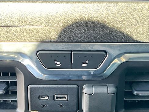 Used 2019 Chevrolet Silverado 1500 LTZ w/ LTZ Plus Package image 26