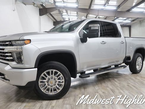 Used 2022 Chevrolet Silverado 2500 High Country image 4