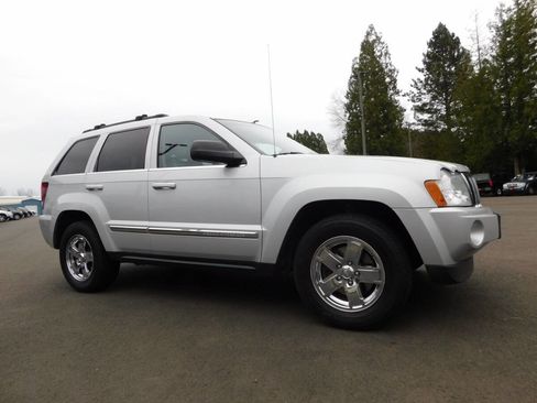 Used 2006 Jeep Grand Cherokee Limited image 1