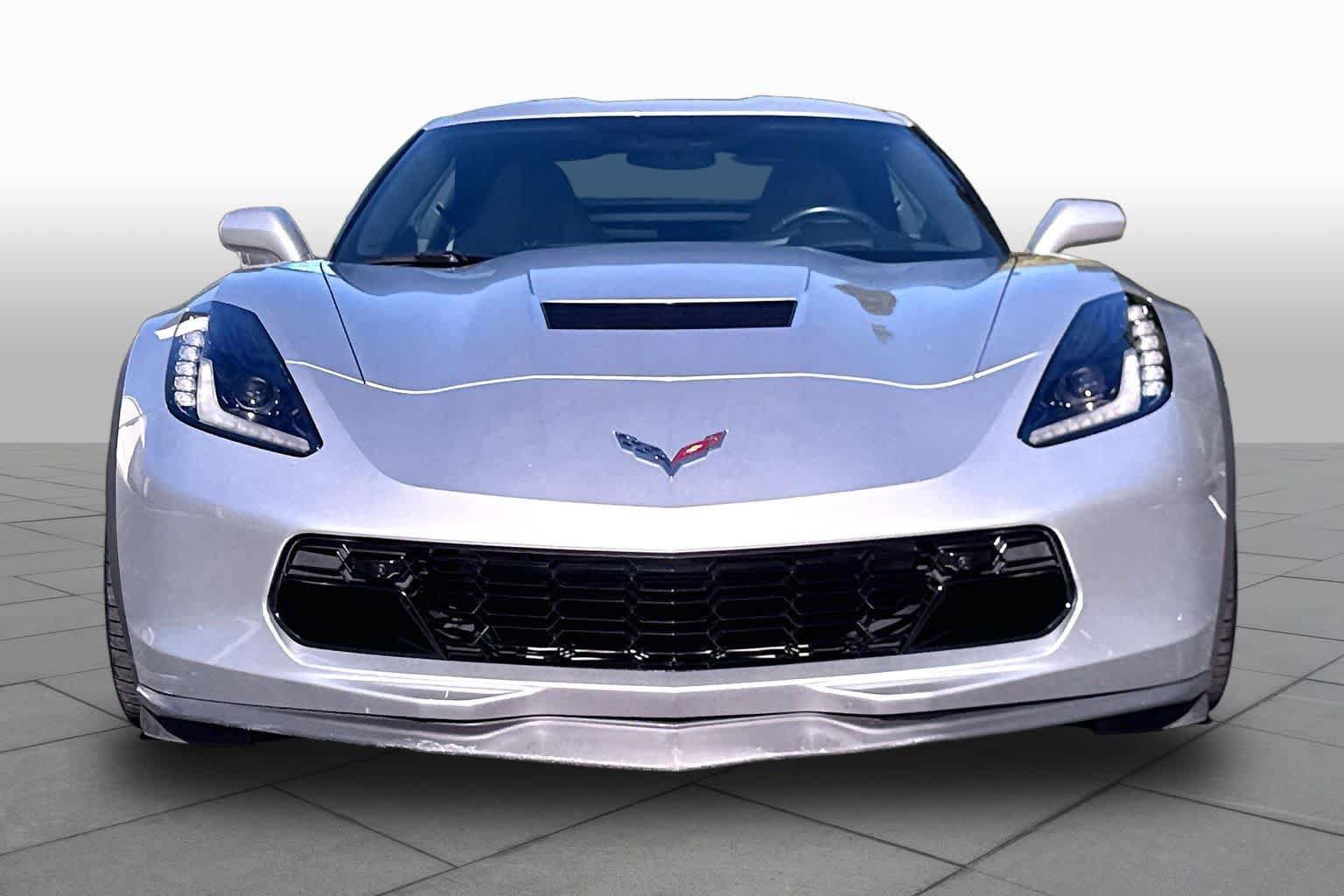 Used 2017 Chevrolet Corvette Grand Sport RWD image 4