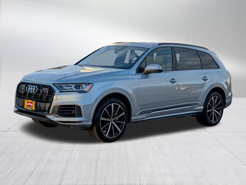 Used 2023 Audi Q7 3.0T Premium Plus w/ Premium Plus Package image 3