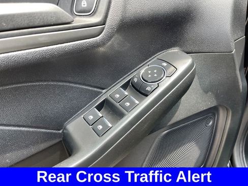 Used 2023 Ford Escape Active w/ Tech Pack #1 AWD/4WD image 11