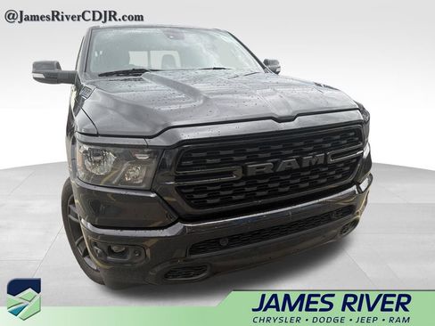 Used 2022 RAM 1500 Big Horn AWD/4WD image 3