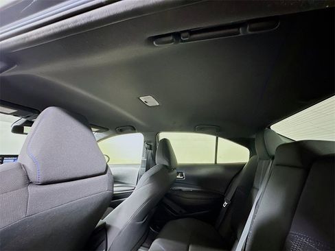 Used 2020 Toyota Corolla SE image 12