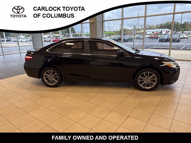 Used 2017 Toyota Camry SE FWD image 7