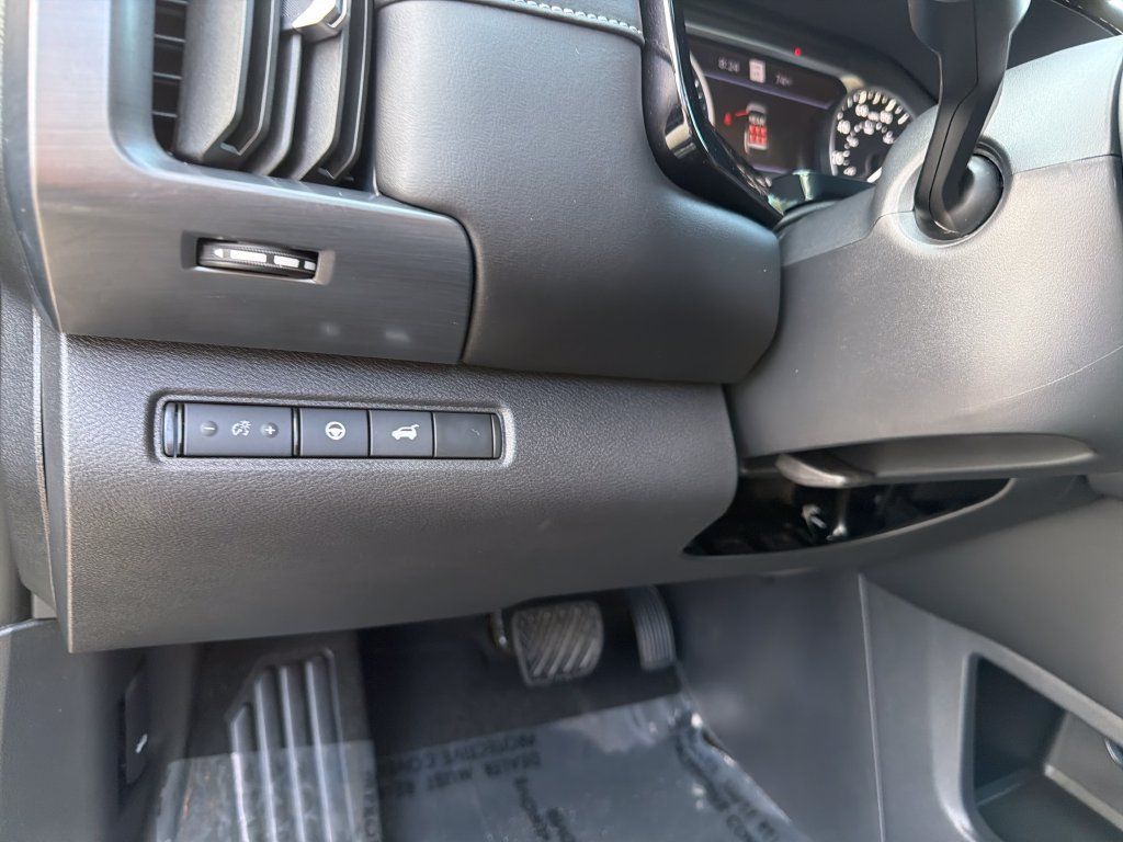 Certified 2025 Nissan Pathfinder SL AWD/4WD image 20