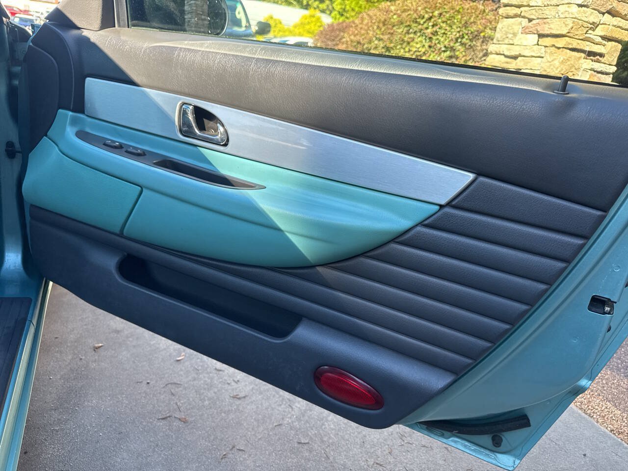 Used 2002 Ford Thunderbird RWD image 11