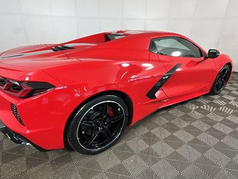 Used 2023 Chevrolet Corvette Stingray Preferred Conv w/ Battery Protection Package RWD image 4