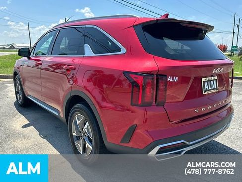 Used 2022 Kia Sorento S FWD image 8