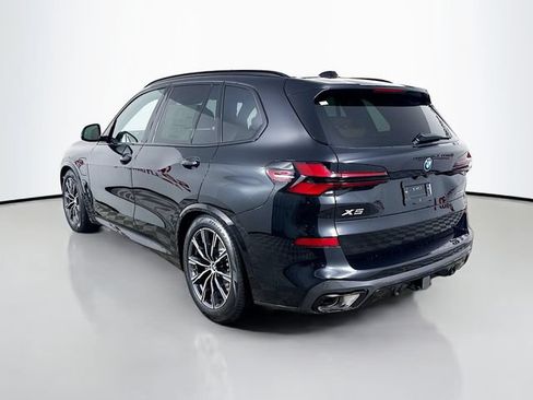 New 2026 BMW X5 xDrive50e w/ M Sport Package AWD/4WD image 5