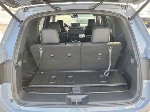 New 2026 Honda Pilot Black Edition image 8