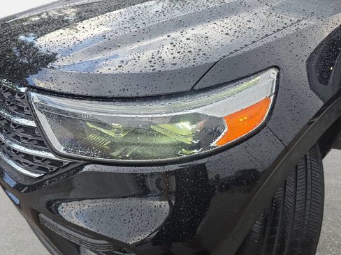 Used 2022 Ford Explorer XLT RWD image 29