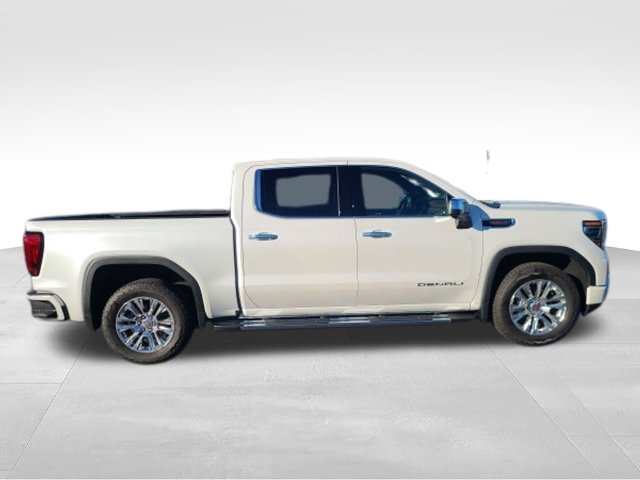 Used 2024 GMC Sierra 1500 Denali AWD/4WD image 2