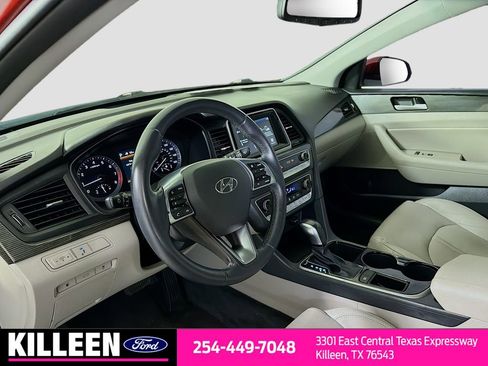 Used 2018 Hyundai Sonata Limited image 10