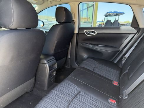 Used 2018 Nissan Sentra SV FWD image 32