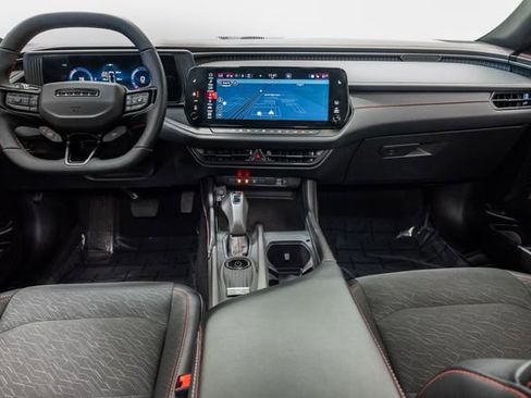 Used 2025 Dodge Charger R/T w/ Quick Order Package 25M R/T image 24