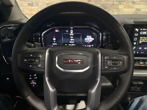 Used 2024 GMC Sierra 1500 SLT w/ SLT Premium Plus Package AWD/4WD image 16