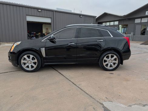 Used 2013 Cadillac SRX Premium image 4
