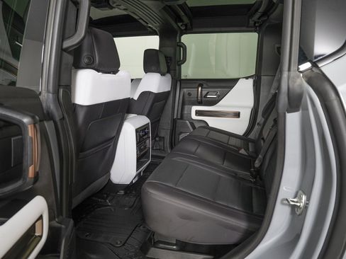 Used 2024 GMC Hummer EV 3X image 13