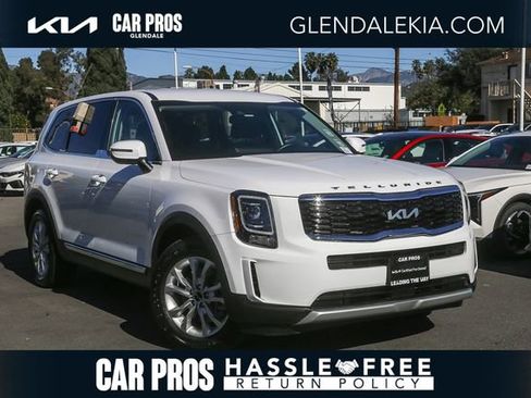 Certified 2022 Kia Telluride LX image 1
