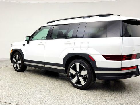 Used 2024 Hyundai Santa Fe Limited image 7