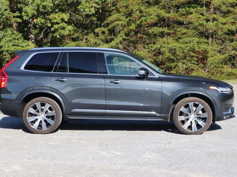 Used 2022 Volvo XC90 T6 Inscription w/ Advanced Package AWD/4WD image 2