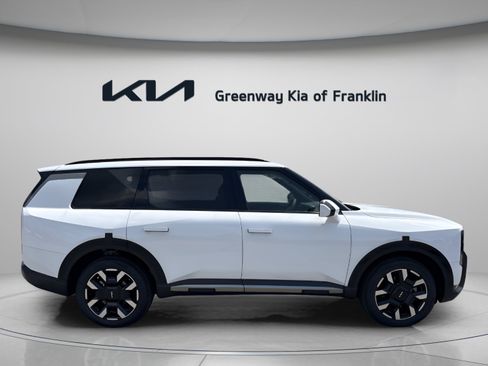 New 2027 Kia Telluride S w/ Towing Package FWD image 8