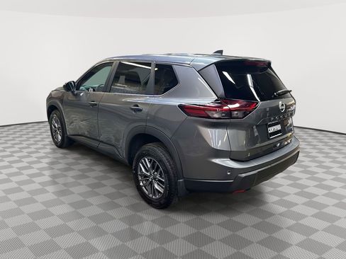 Used 2026 Nissan Rogue S AWD/4WD image 5