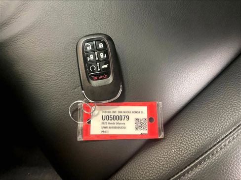 Used 2025 Honda Odyssey EX-L image 31