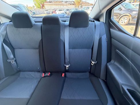 Used 2025 Nissan Versa SV image 35