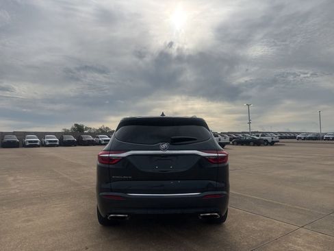 Used 2020 Buick Enclave Avenir w/ Avenir Technology Package FWD image 19