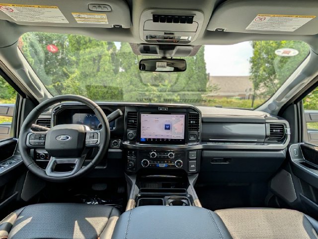 New 2026 Ford F250 Lariat w/ Lariat Ultimate Package AWD/4WD image 11