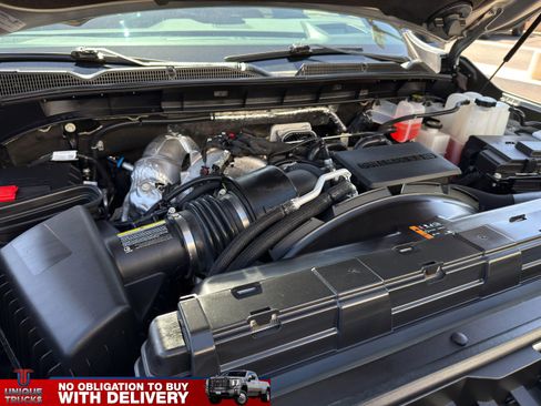 Used 2025 GMC Sierra 2500 Denali Ultimate w/ Max Trailering Package AWD/4WD image 15