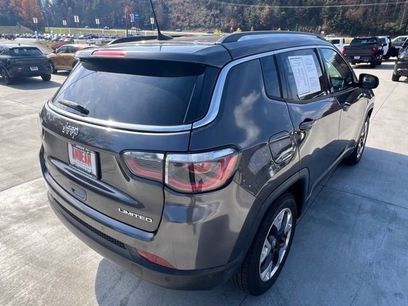 Used 2018 Jeep Compass Limited w/ Navigation Group