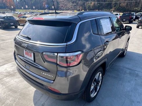 Used 2018 Jeep Compass Limited w/ Navigation Group image 3